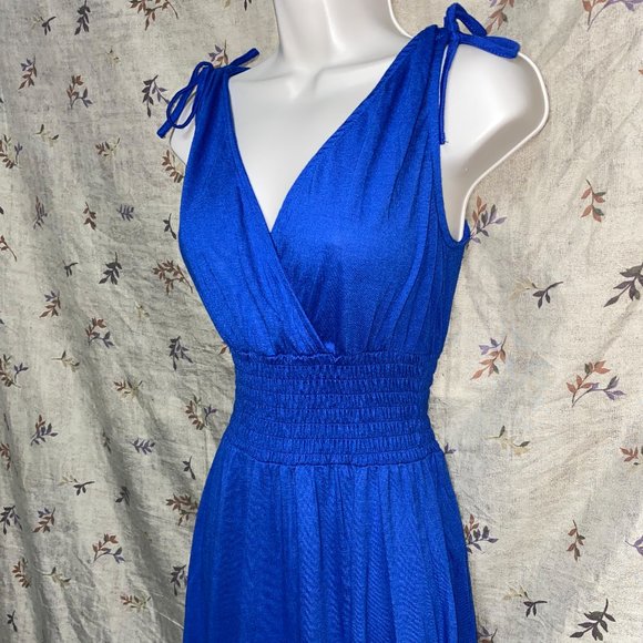 BLUE JUST LOVE V NECK MAXI DRESS - Picture 2 of 3